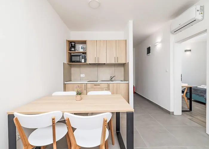 Medena-5 By Interhome Lejlighed Trogir