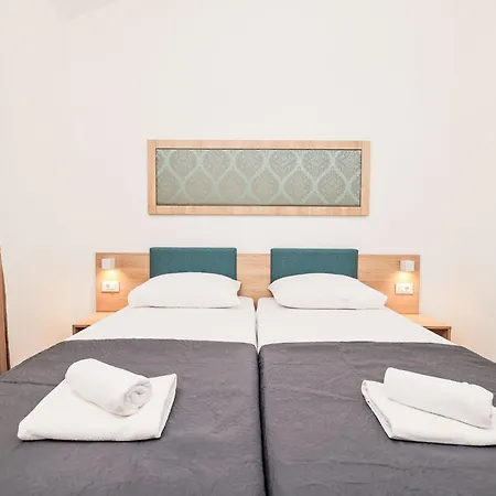 Medena-5 By Interhome *