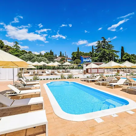 Medena-5 By Interhome Trogir